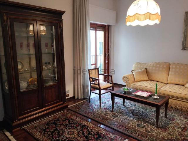 Appartamento in vendita di 150 m² in Via Monsignor Antonio Lanza