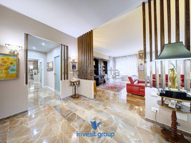 Appartamento in vendita di 150 m² in Via Monte Asolone, 7