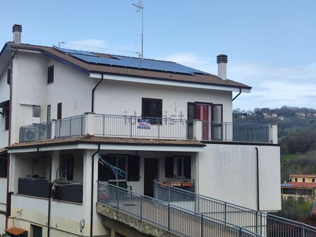 Appartamento in vendita di 150 m² in Via Mauro Serafino, 6