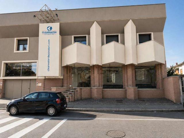 Appartamento in vendita di 150 m² in Via Macallè, 70