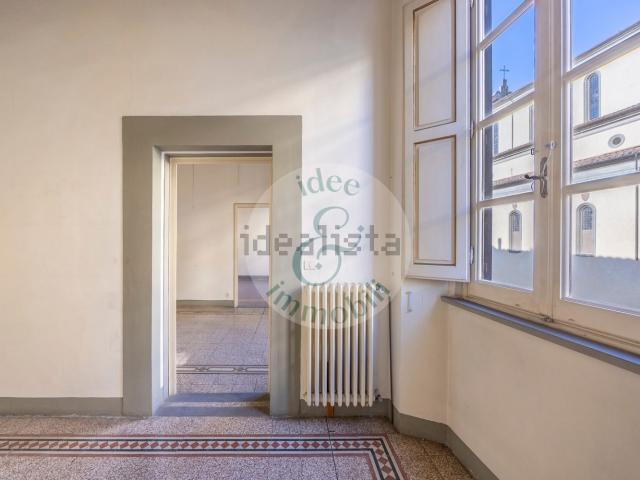 Appartamento in vendita di 150 m² in Via Maggio