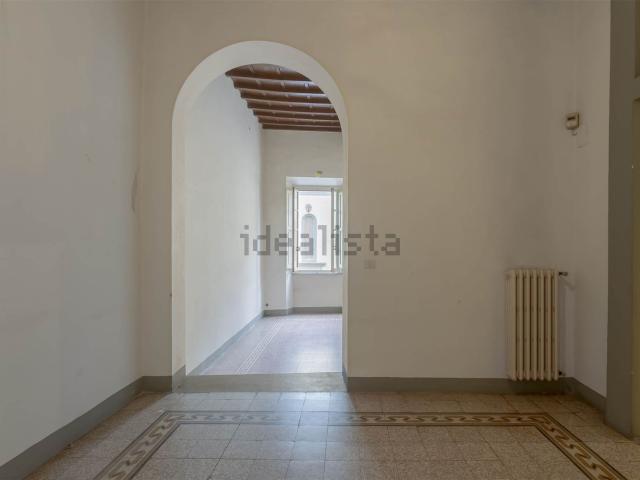 Appartamento in vendita di 150 m² in Via Maggio