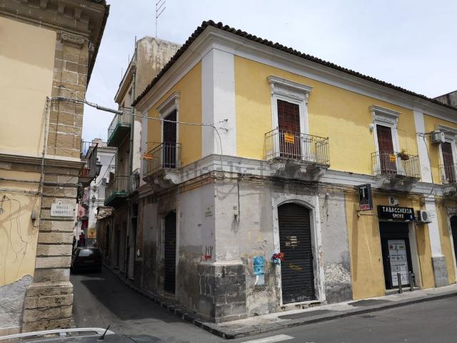 Appartamento in vendita di 150 m² in Via Mugnos, 4