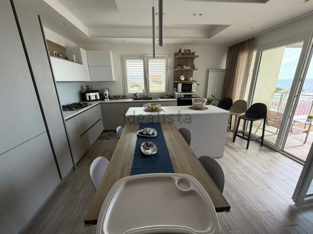 Appartamento in vendita di 150 m² in Via Nazionale San Leo