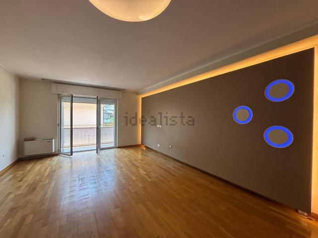 Appartamento in vendita di 150 m² in Via Nazionale, 54