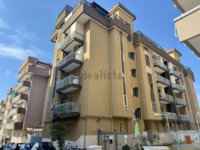 Appartamento in vendita di 150 m² in Via Nicola Romeo
