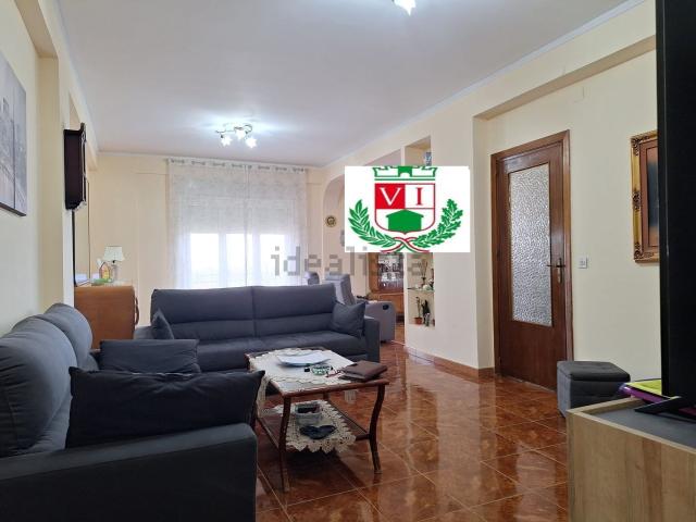 Appartamento in vendita di 150 m² in Via Sottotenente Arena, 2