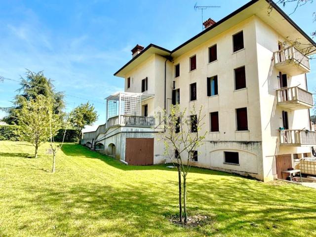 Appartamento in vendita di 150 m² in Via Sofratta, 12