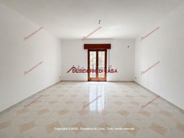 Appartamento in vendita di 150 m² in Via Saffo, 93