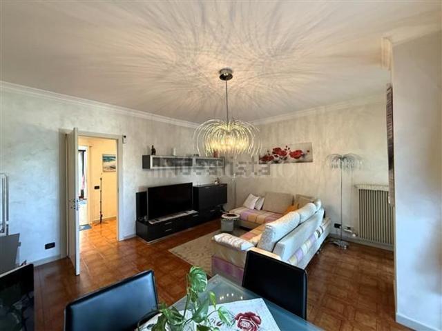 Appartamento in vendita di 150 m² in Via Salvatore Quasimodo