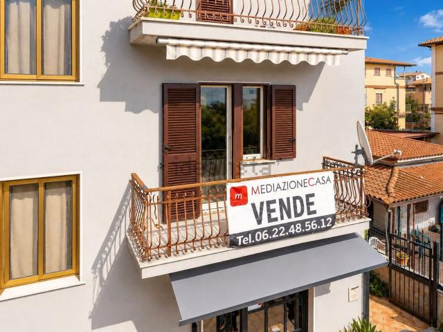 Appartamento in vendita di 150 m² in Via Sant&apos Elpidio a Mare
