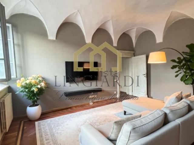 Appartamento in vendita di 150 m² in Via Santa Maria del Sole, 11