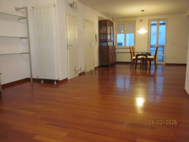 Appartamento in vendita di 150 m² in Via Sardegna
