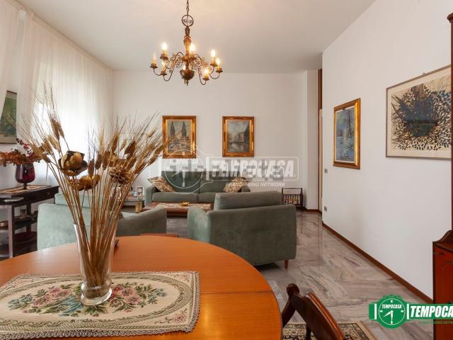 Appartamento in vendita di 150 m² in Via Sardegna