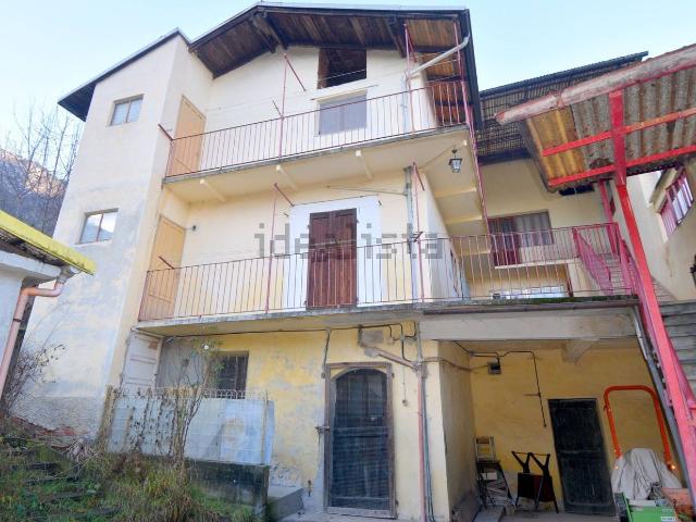Appartamento in vendita di 150 m² in Via Scotto, 51