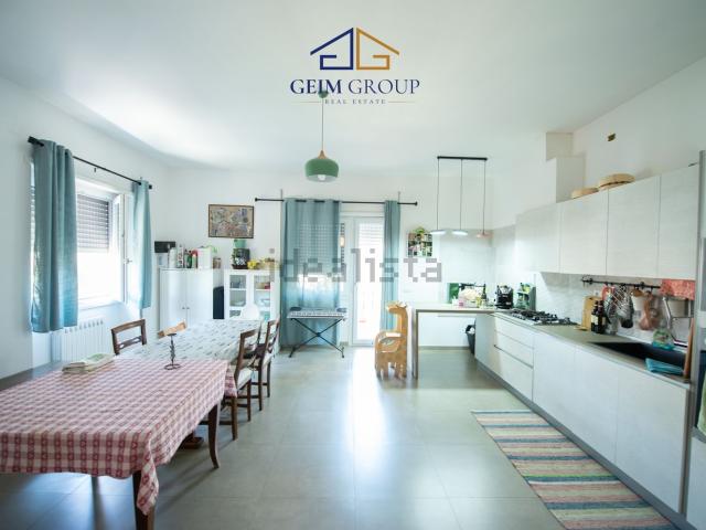 Appartamento in vendita di 150 m² in Via Serrule, 54