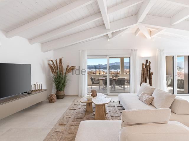 Appartamento in vendita di 150 m² in Via Sicilia