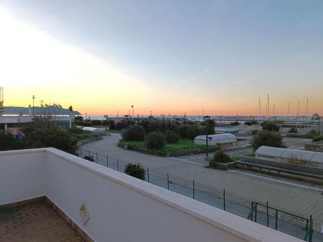 Appartamento in vendita di 150 m² in Via Porto Turistico, 1