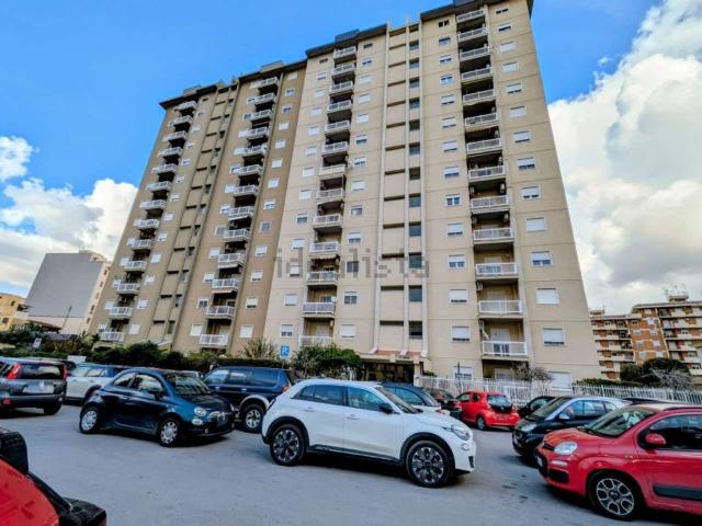 Appartamento in vendita di 150 m² in Via Paruta