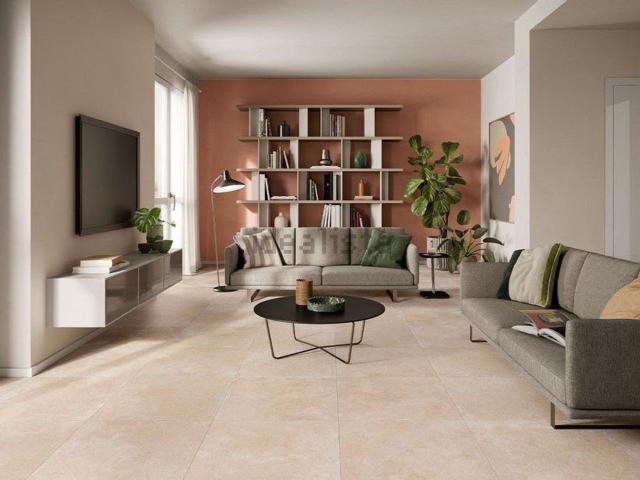 Appartamento in vendita di 150 m² in Via Peschiera