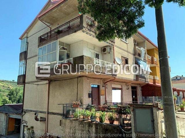 Appartamento in vendita di 150 m² in Via Pianette