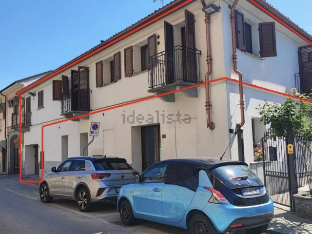 Appartamento in vendita di 150 m² in Via Principe Amedeo, 101