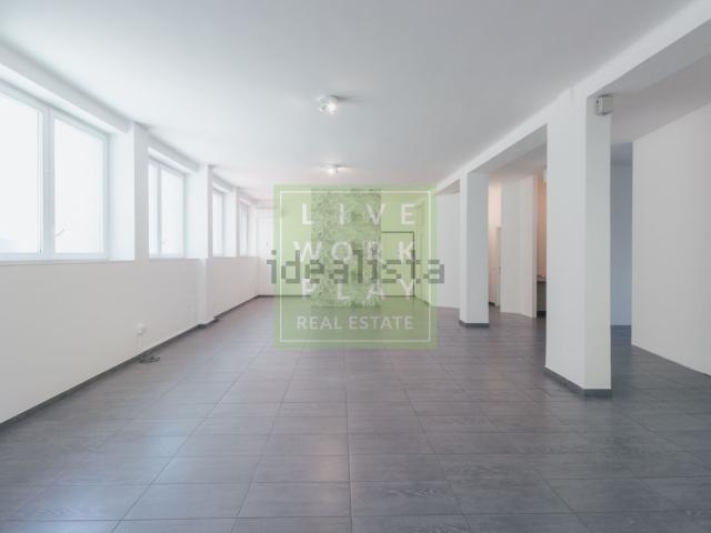 Appartamento in vendita di 150 m² in Via Privata della Majella, 4