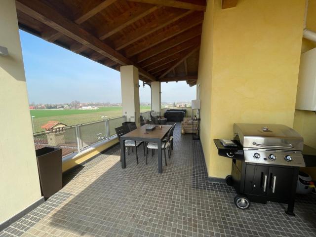Appartamento in vendita di 150 m² in Via Publio Ovidio Nasone, 1