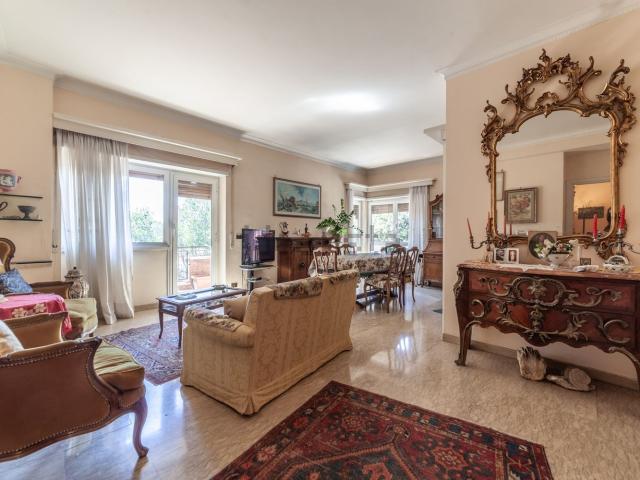 Appartamento in vendita di 150 m² in Via Quirino Majorana