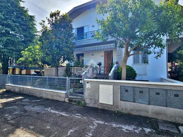 Appartamento in vendita di 150 m² in Via Roma