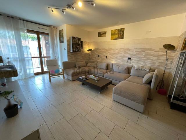 Appartamento in vendita di 150 m² in Via Romeo Salvini
