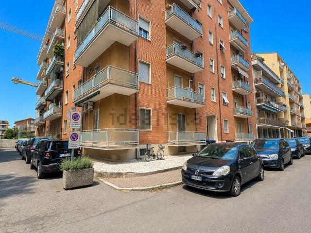 Appartamento in vendita di 150 m² in Via Raffaele Fulgosio, 21