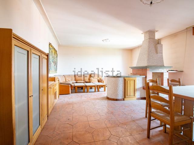Appartamento in vendita di 150 m² in Via Rino, 9
