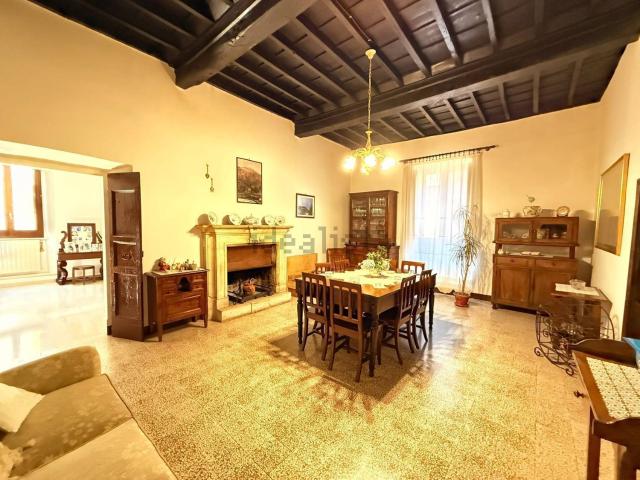 Appartamento in vendita di 150 m² in Via Ripetta, 1