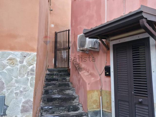 Appartamento in vendita di 150 m² in Via Russo, 40