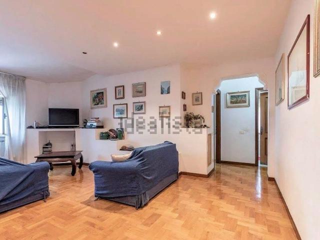 Appartamento in vendita di 150 m² in Via Toffia