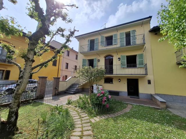 Appartamento in vendita di 150 m² in Via Tanaro