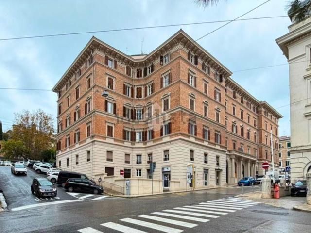 Appartamento in vendita di 150 m² in Via Terenzio Frediani, 4