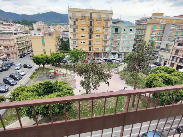 Appartamento in vendita di 150 m² in Via Trento, 45
