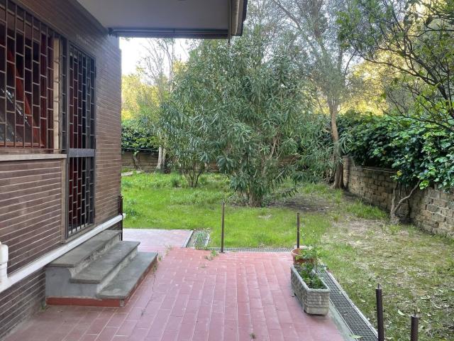 Appartamento in vendita di 150 m² in Via Tuscia, 7