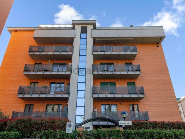 Appartamento in vendita di 150 m² in Via Volturno, 7