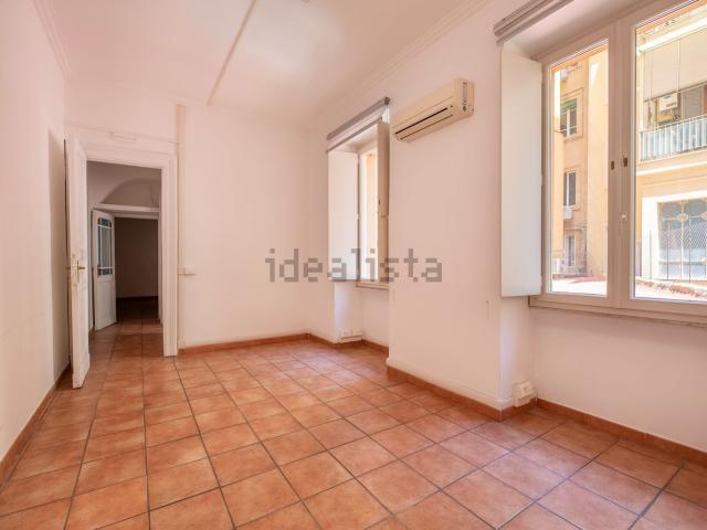 Appartamento in vendita di 150 m² in Via Valadier