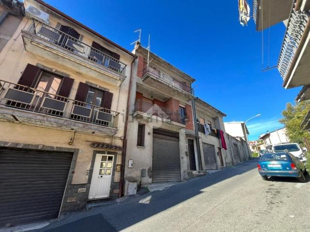 Appartamento in vendita di 150 m² in Via Vecchia della Fontana, 100