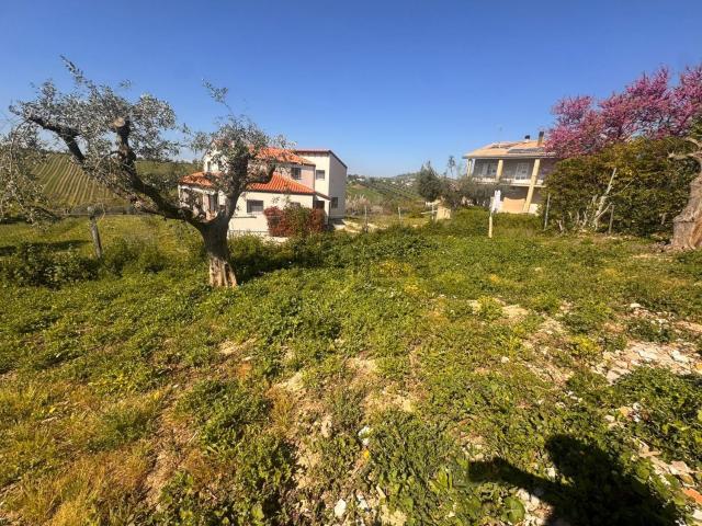 Appartamento in vendita di 150 m² in Via Vecchia per Montone