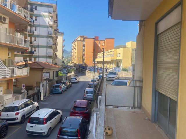 Appartamento in vendita di 150 m² in Via Venero, 198