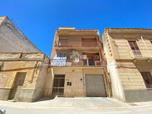 Appartamento in vendita di 150 m² in Via Vincenzo Gioberti, 7