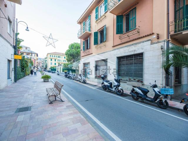 Appartamento in vendita di 150 m² in Via XXV Aprile 1945