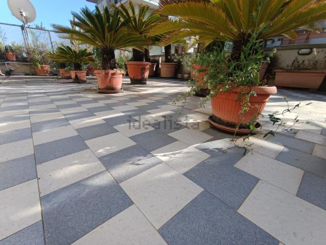 Appartamento in vendita di 150 m² in Viale delle Provincie