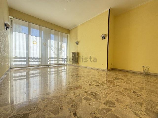 Appartamento in vendita di 150 m² in Viale Giacomo Matteotti, 255
