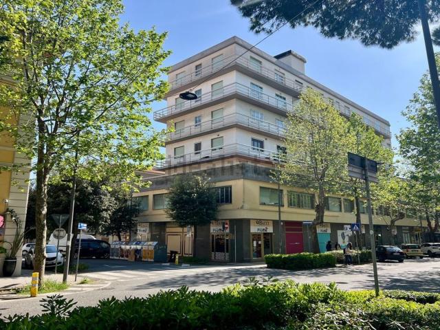 Appartamento in vendita di 150 m² in Viale Guglielmo Marconi
